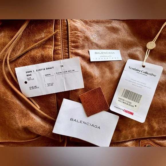 Balenciaga Classic Arena Y2K Leather Tote - Picture 9 of 15